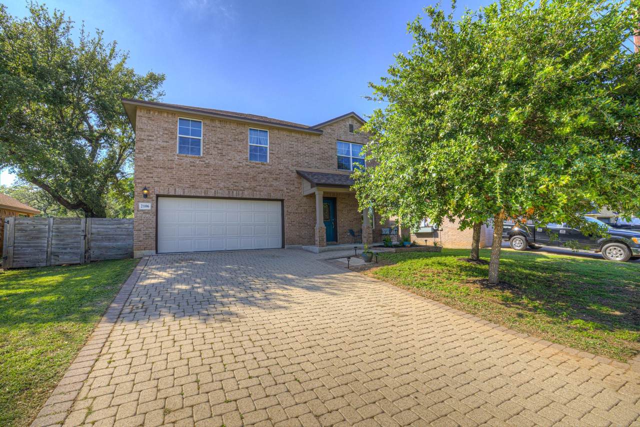 2106 Stonehaven Rd - Photo 1