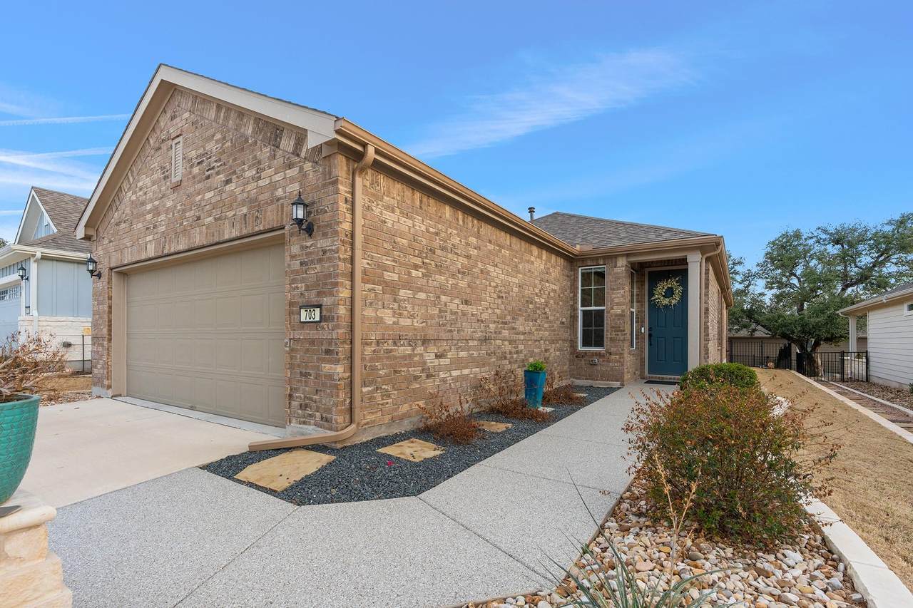 703 Saratoga Ln - Photo 1