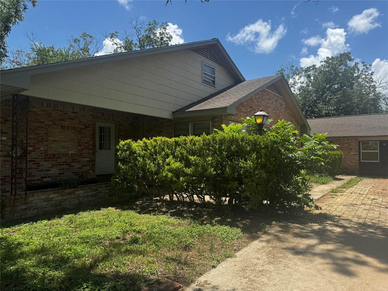 1511 Old Ranch Road 12 - Photo 1