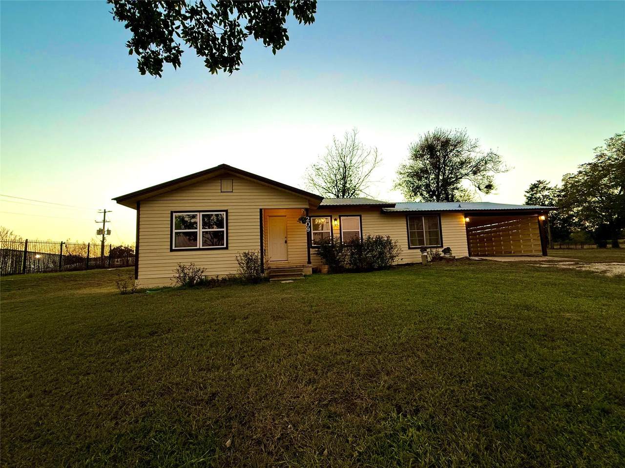 209 County Road 310 - Photo 1