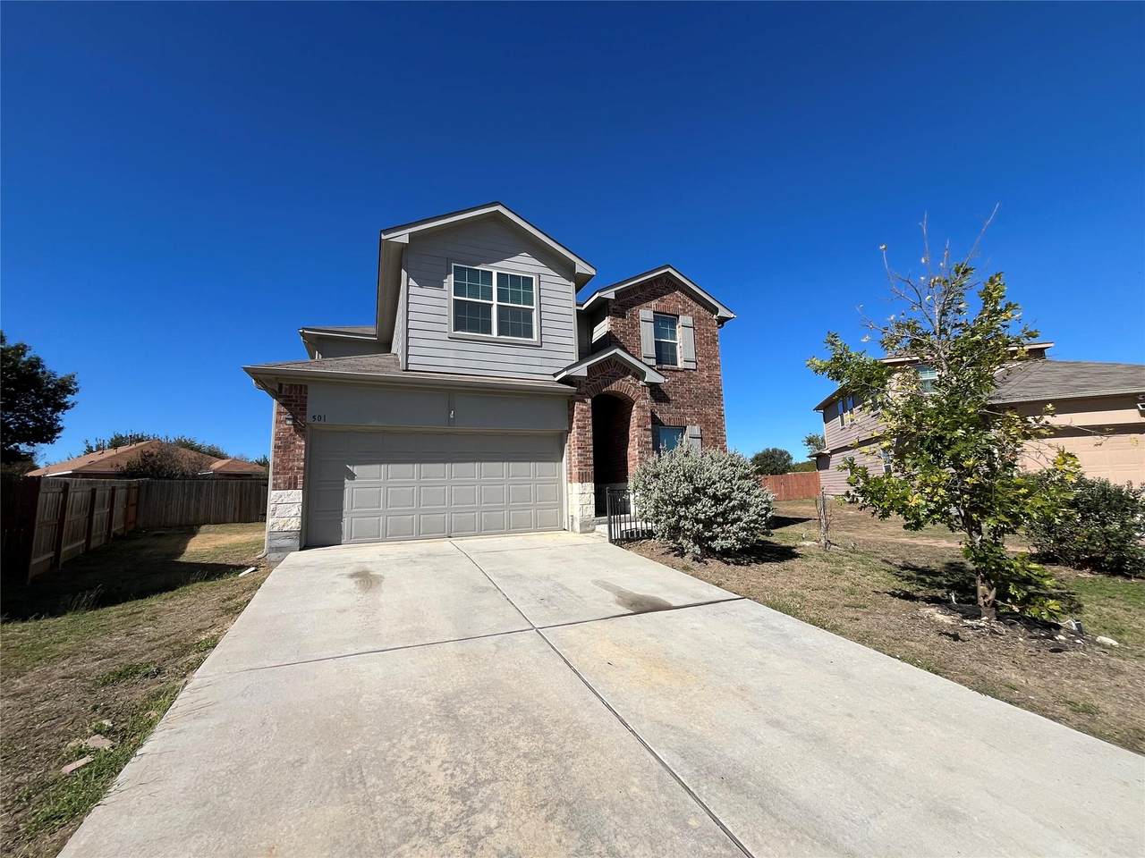501 Cibolo Creek Dr - Photo 1