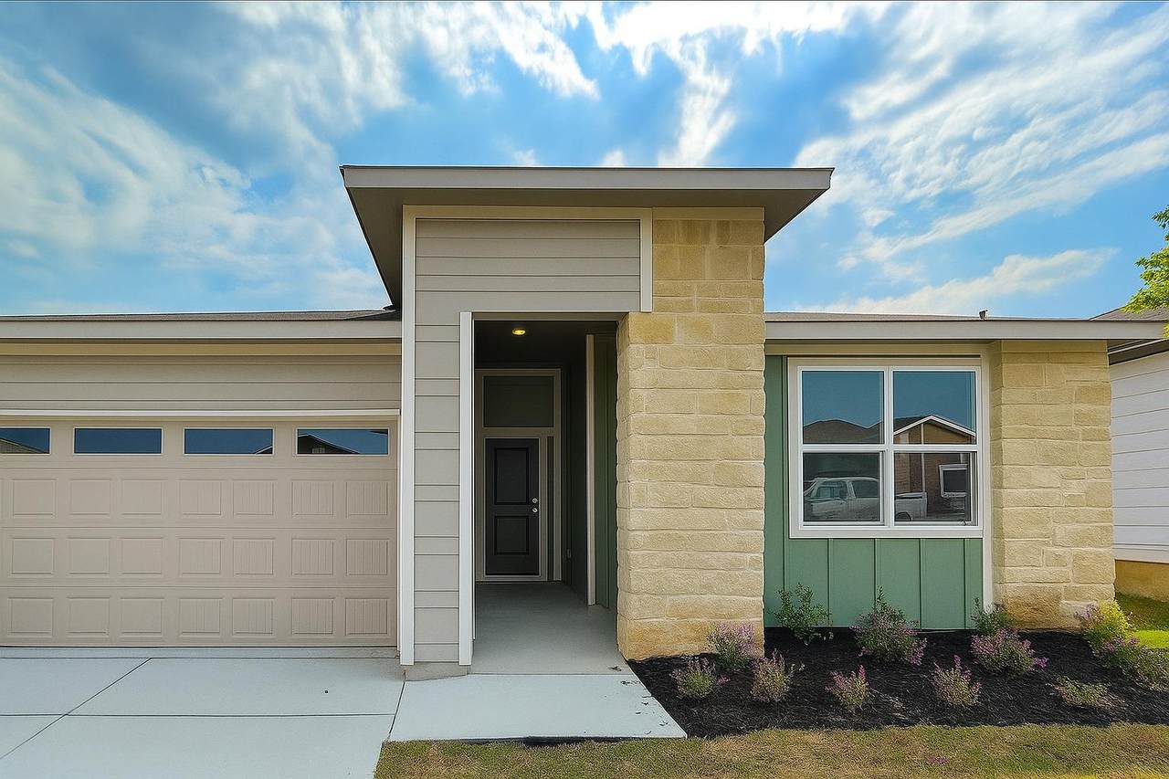 3013 Louris Ln - Photo 1