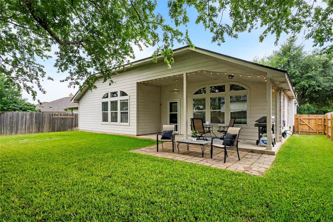 https://bt-photos.global.ssl.fastly.net/austin/1280_boomver_1_6009930-2.jpg