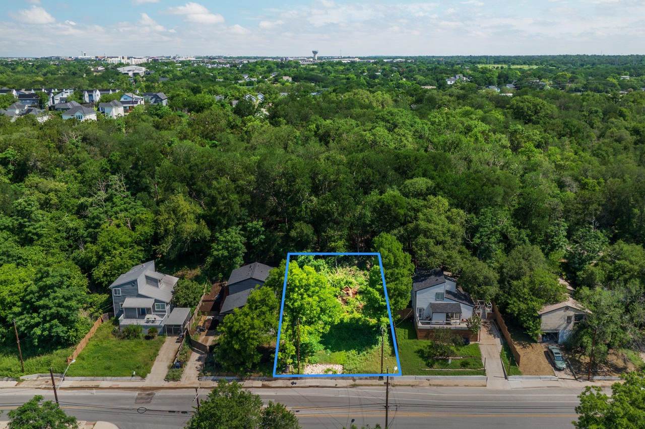 3600 Oak Springs Dr - Photo 1