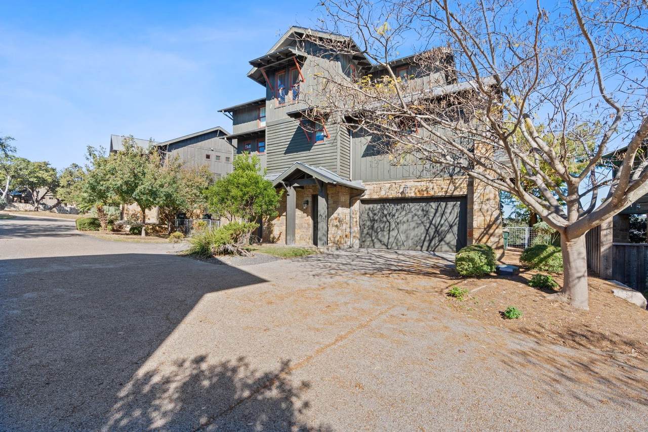 2208 Seabiscuit Cv - Photo 1