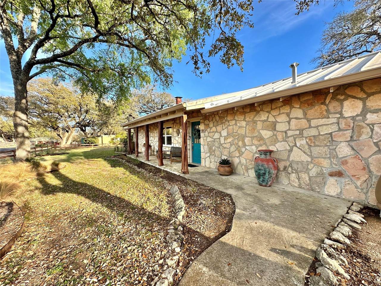 https://bt-photos.global.ssl.fastly.net/austin/1280_boomver_1_6033339-2.jpg