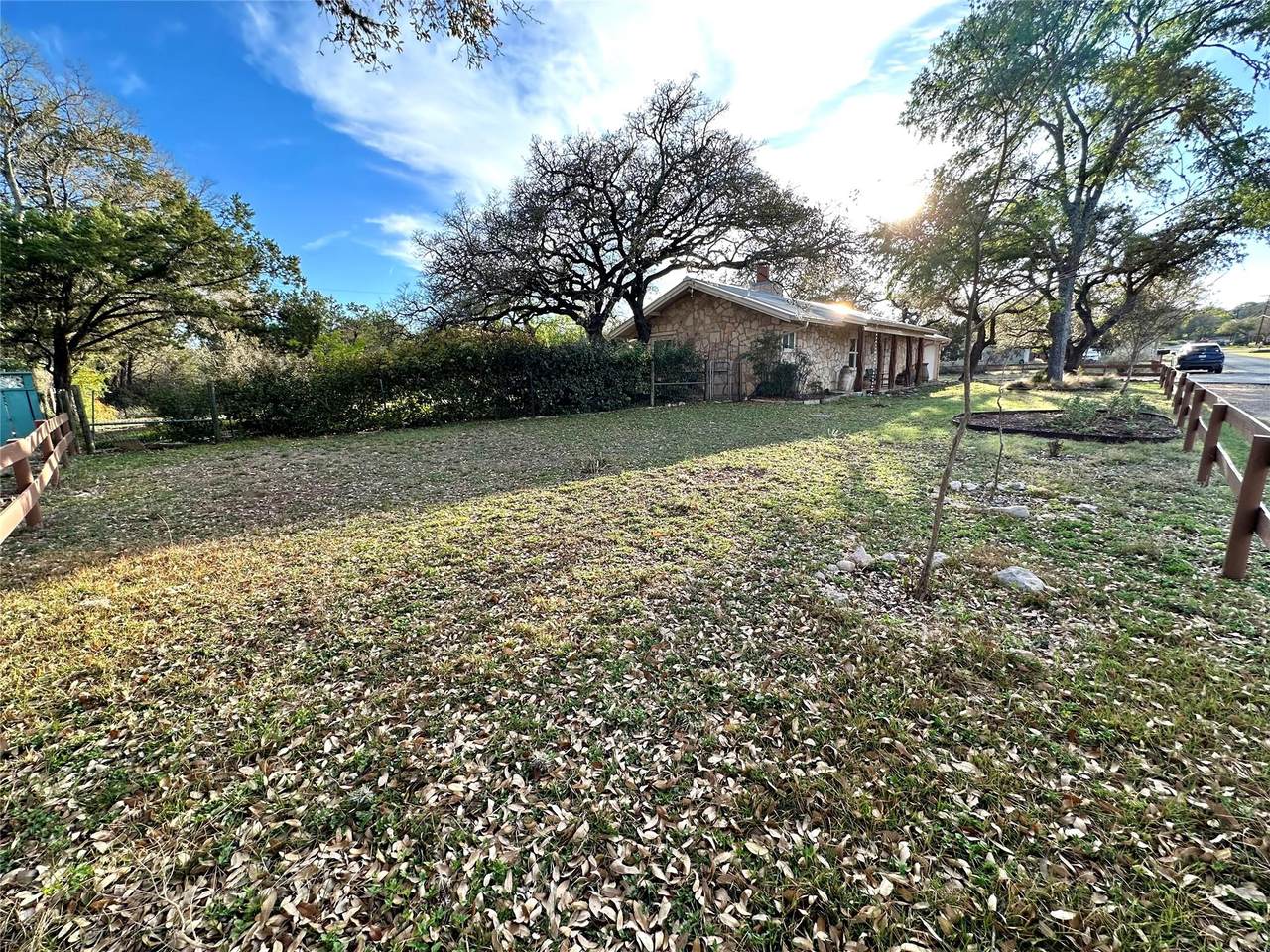 https://bt-photos.global.ssl.fastly.net/austin/1280_boomver_1_6033339-2.jpg