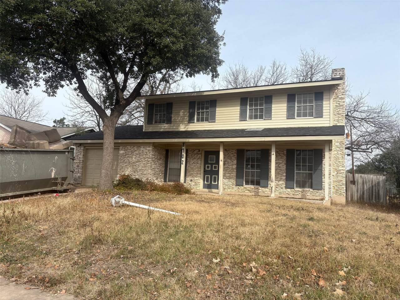 8702 Bridgeport Dr - Photo 1