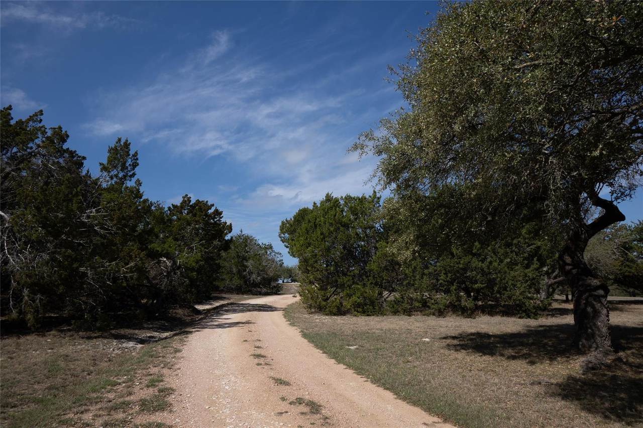 1149 Hart Ln - Photo 1