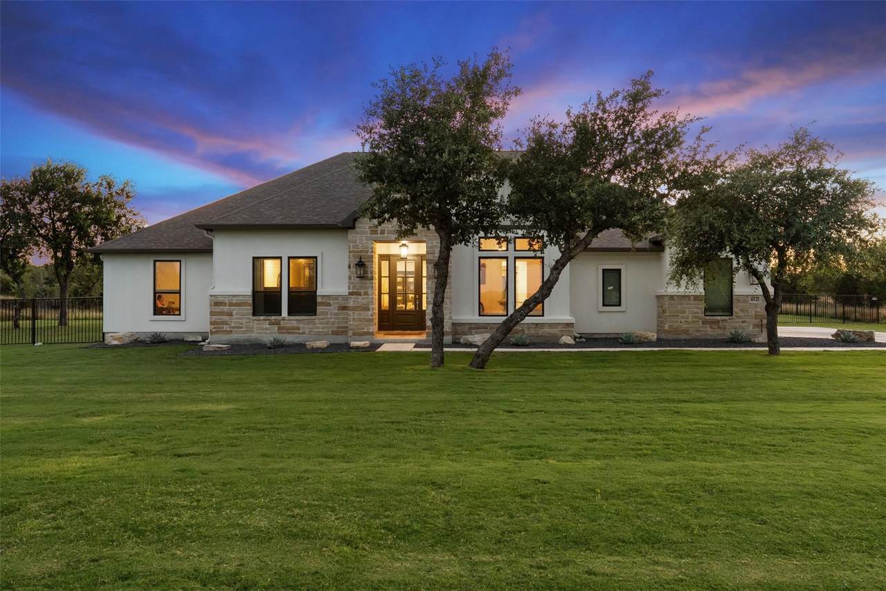 412 Oakpark Dr - Photo 1
