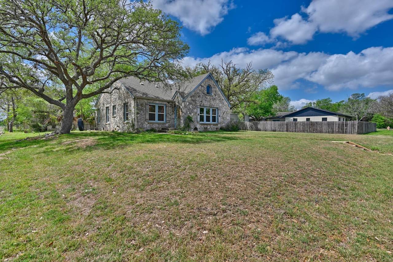 https://bt-photos.global.ssl.fastly.net/austin/1280_boomver_1_6162010-2.jpg