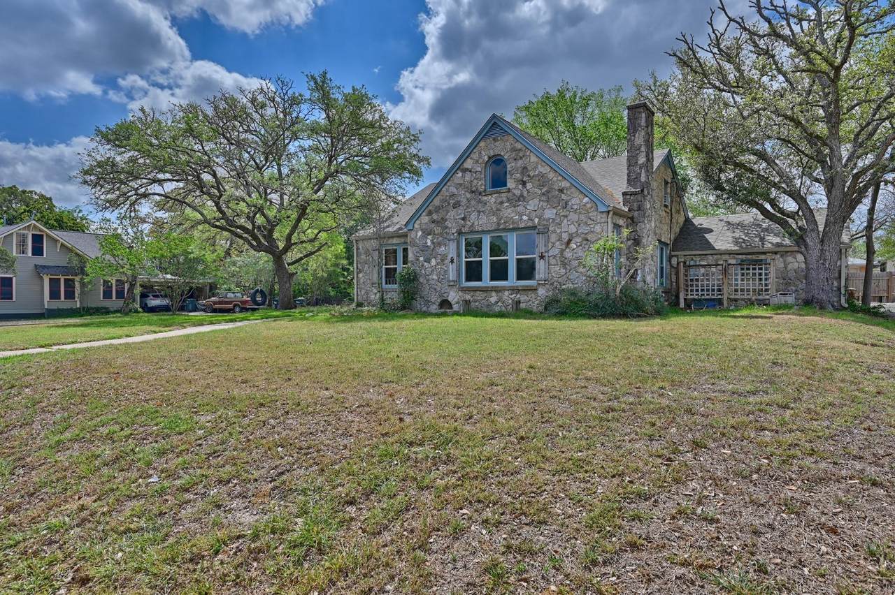 https://bt-photos.global.ssl.fastly.net/austin/1280_boomver_1_6162010-2.jpg