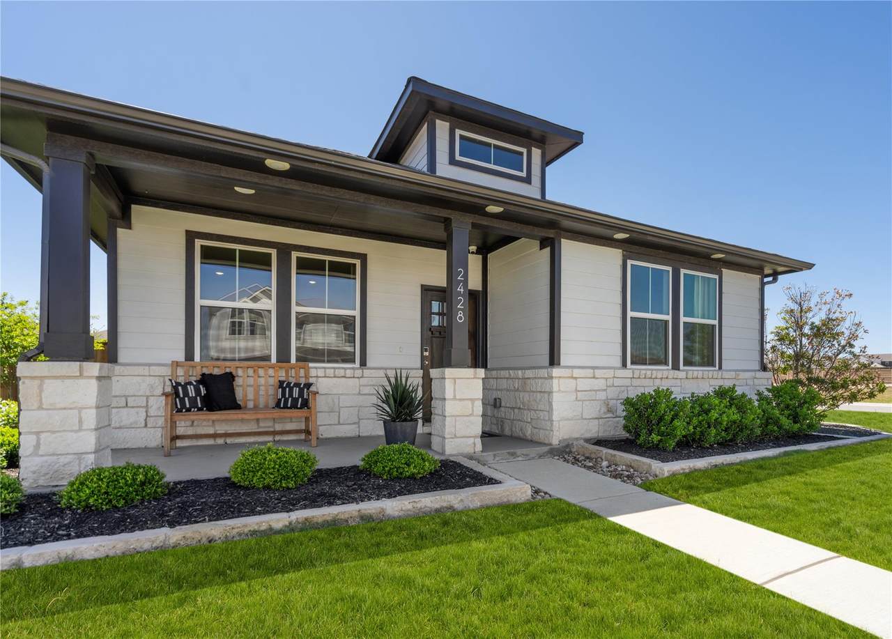 2428 Ekvall Dr - Photo 1