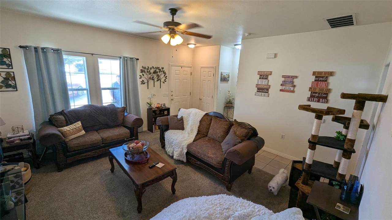 https://bt-photos.global.ssl.fastly.net/austin/1280_boomver_1_6176656-2.jpg