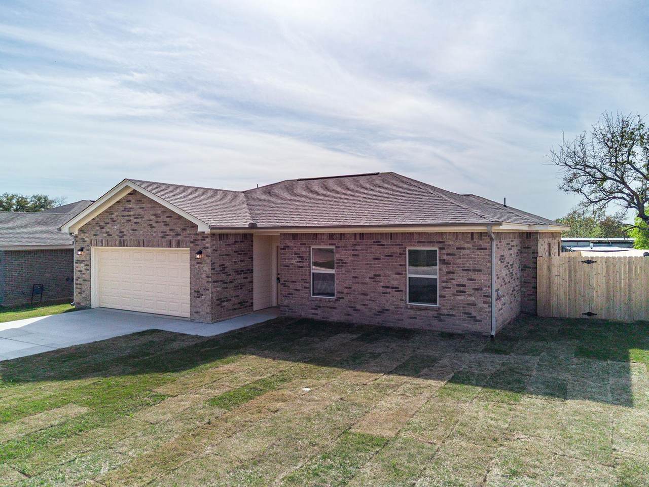 913 Blane Circle Cir - Photo 1