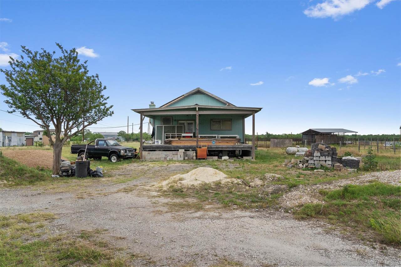 14600 F M Road 812 - Photo 1