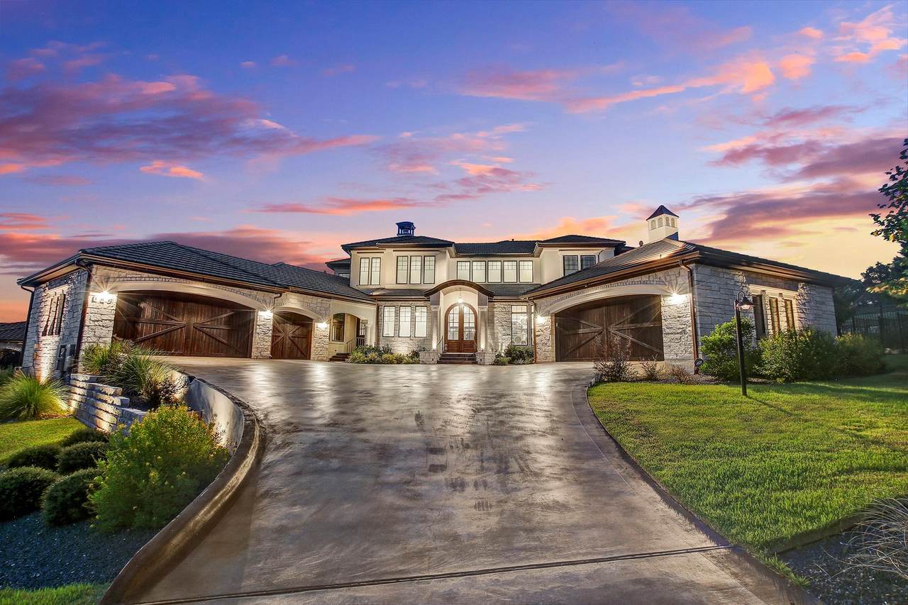 102 Canyon Turn Trl - Photo 1