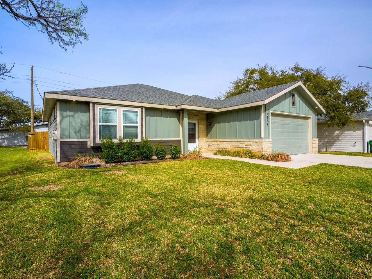 https://bt-photos.global.ssl.fastly.net/austin/1280_boomver_1_6209504-2.jpg
