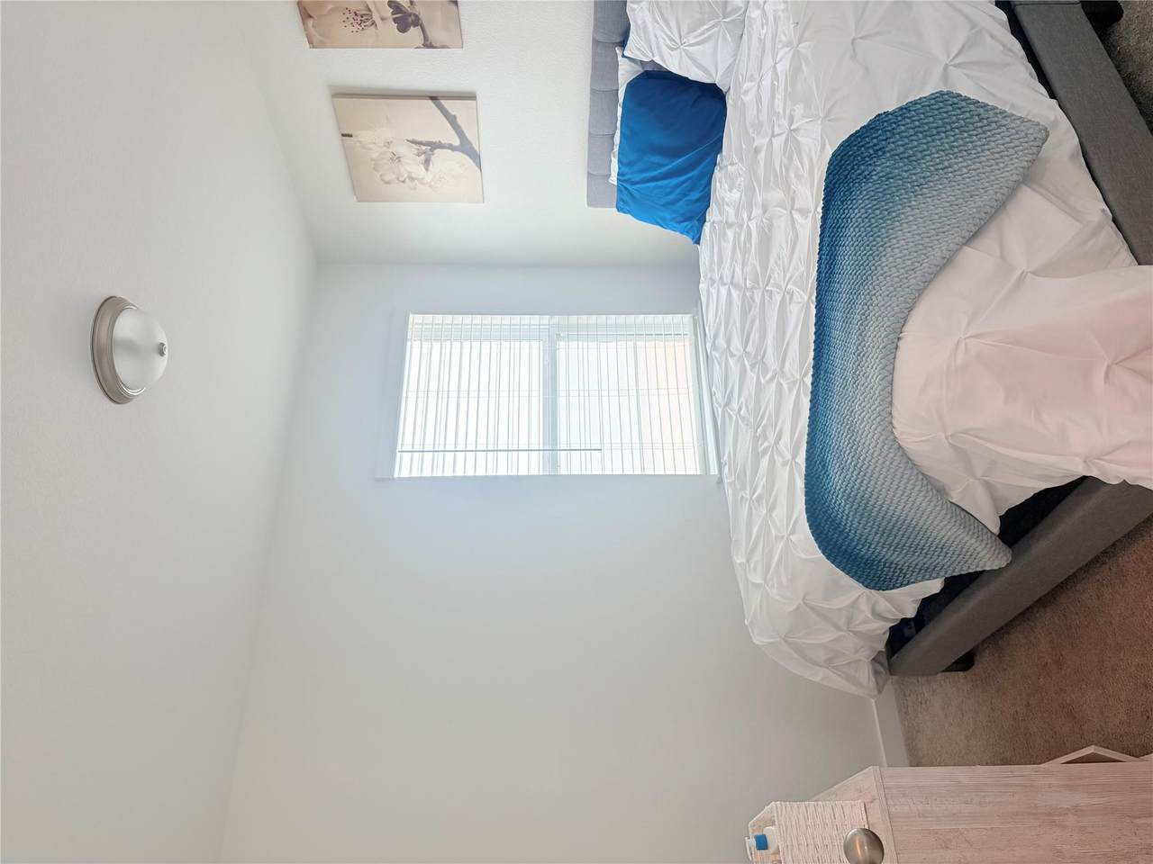 182 Shackleton Dr - Photo 1