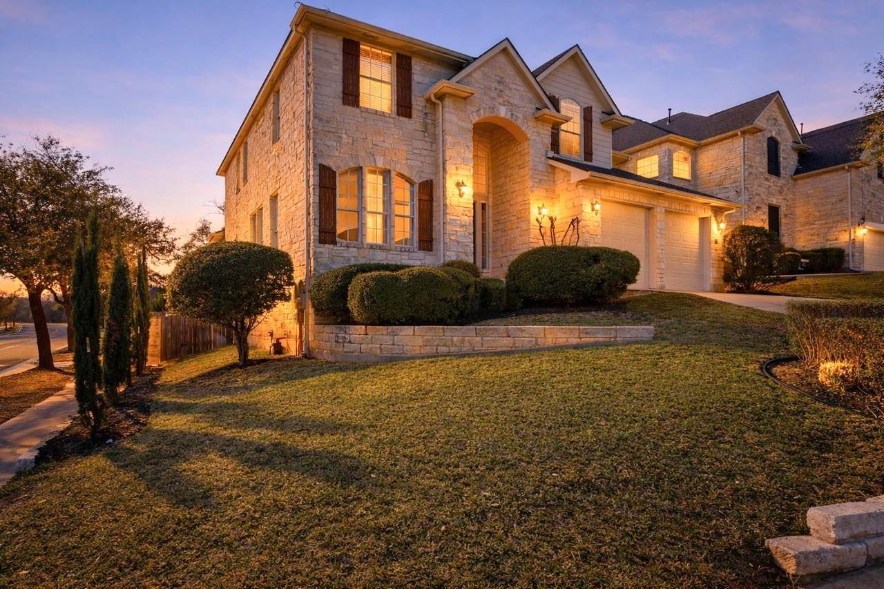 9400 Savannah Ridge Dr - Photo 1