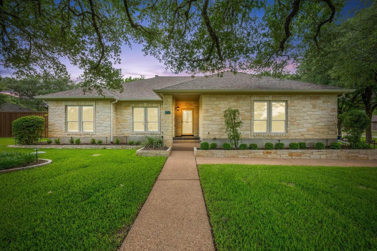 906 Texas Trl - Photo 1