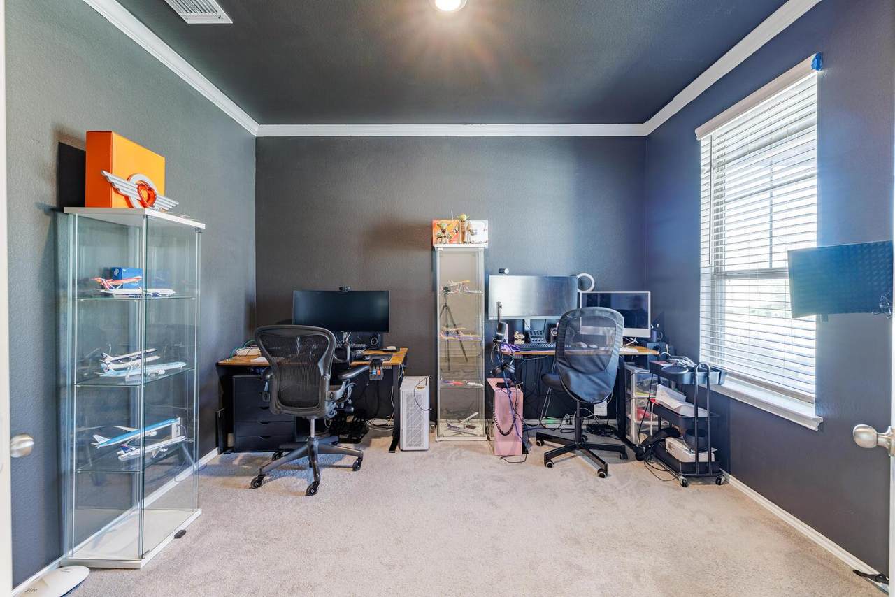 https://bt-photos.global.ssl.fastly.net/austin/1280_boomver_2_6378511-2.jpg