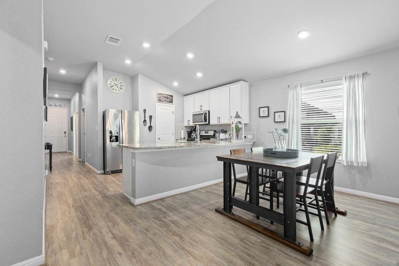 6045 Teodoro Bnd - Photo 1