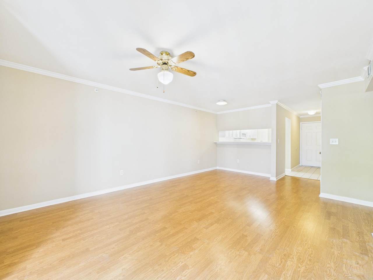 501 26th St - Photo 1