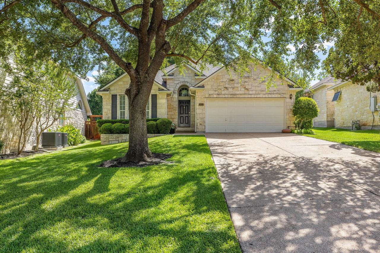 4011 Sable Oaks Dr - Photo 1