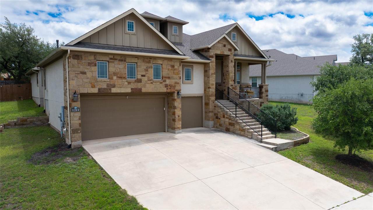 1217 Winding Way Dr - Photo 1