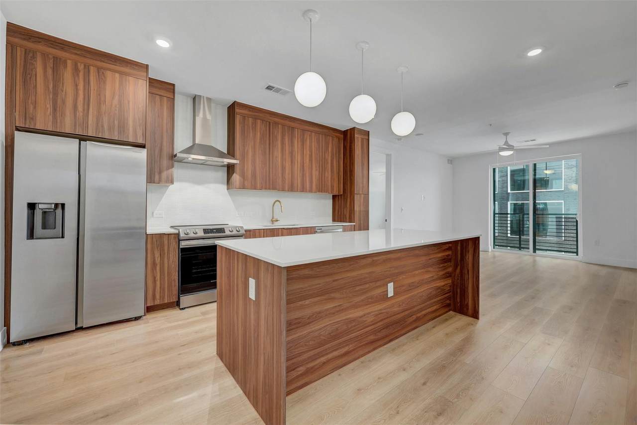1701 Simond Ave - Photo 1