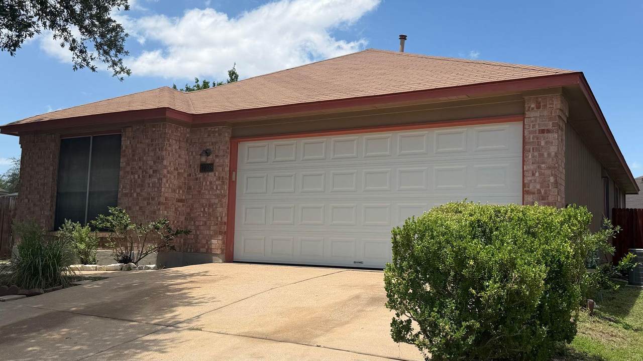 17338 Tobermory Dr - Photo 1