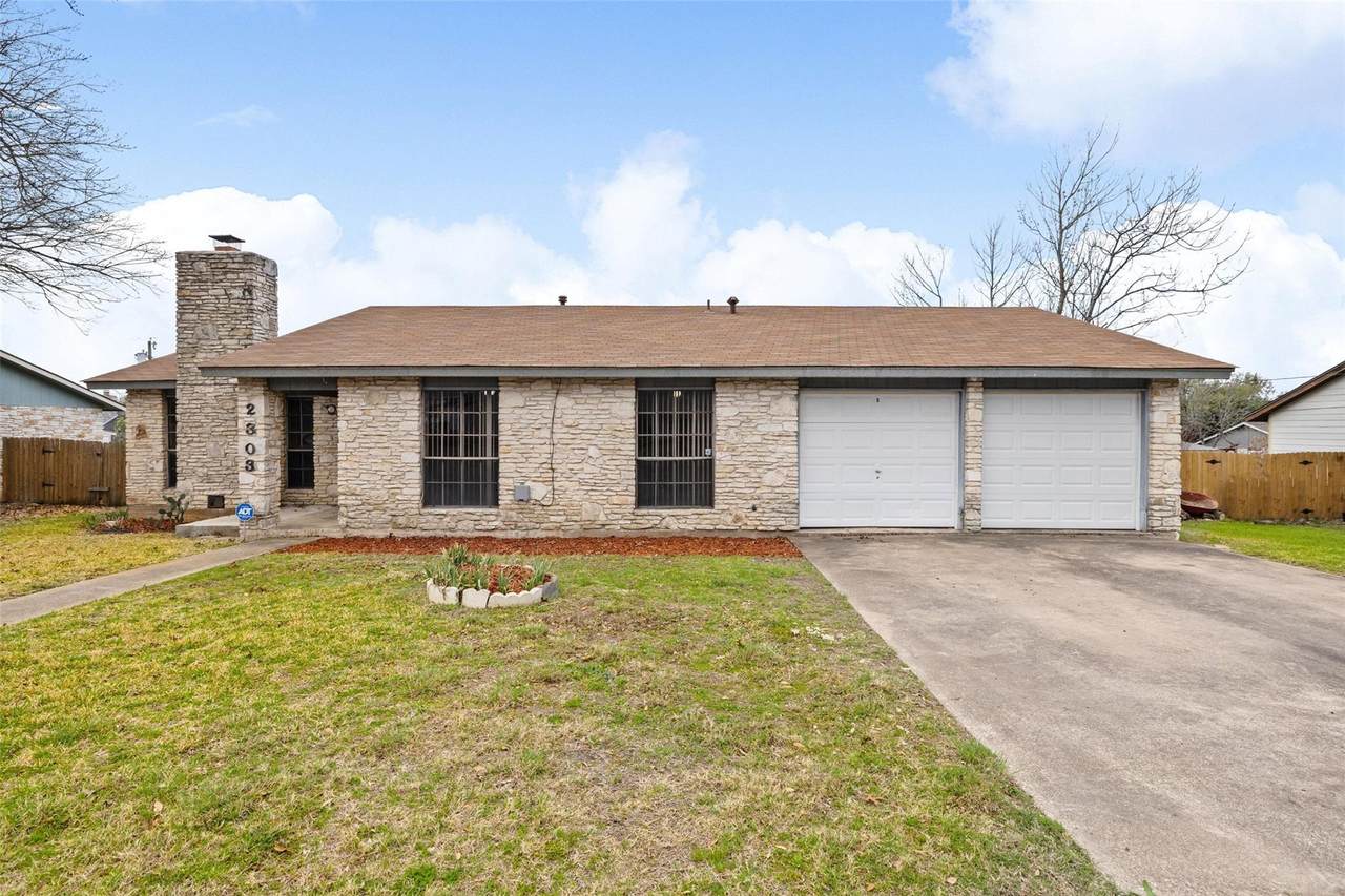 2303 Carolyn Dr - Photo 1