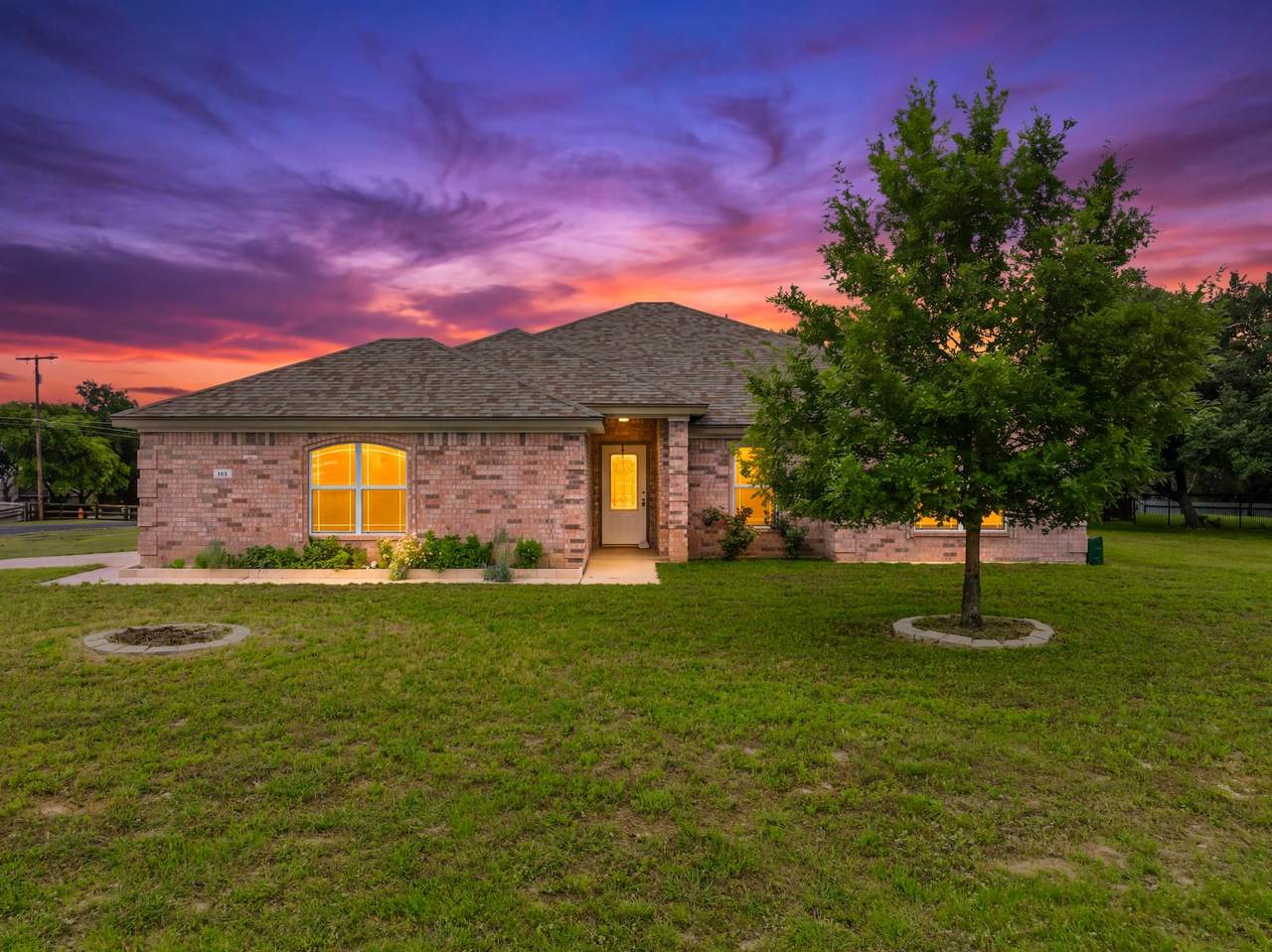 1626 Homestead - Photo 1