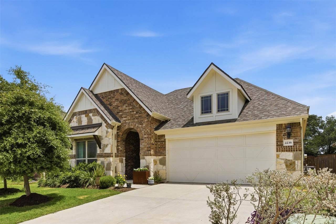 2236 Mcclendon Trl - Photo 1