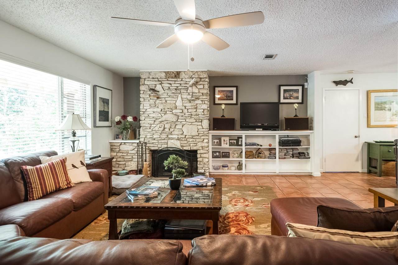 2402 Rock Terrace Cir - Photo 1