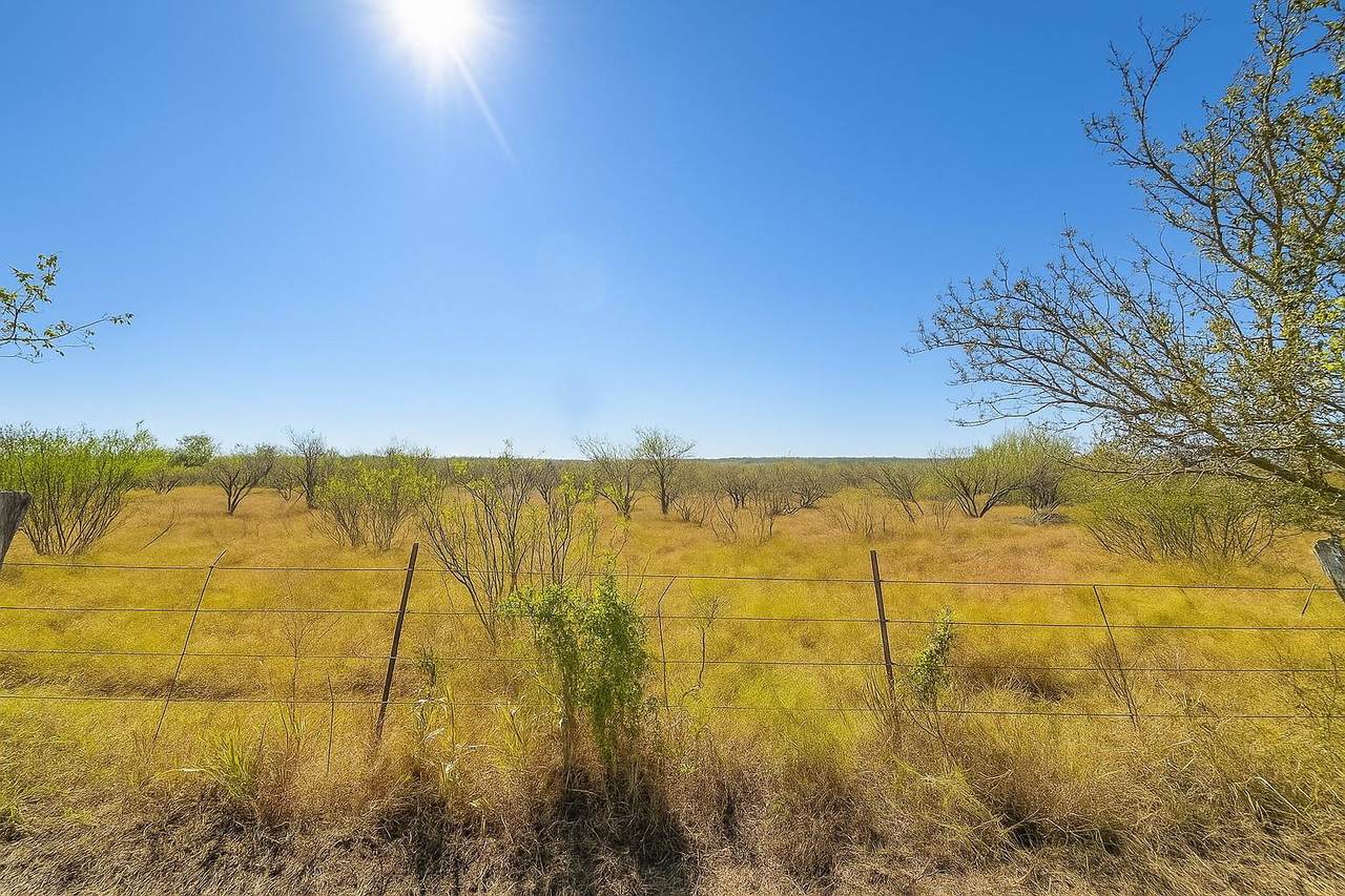 TBD County Road 112 - Photo 1