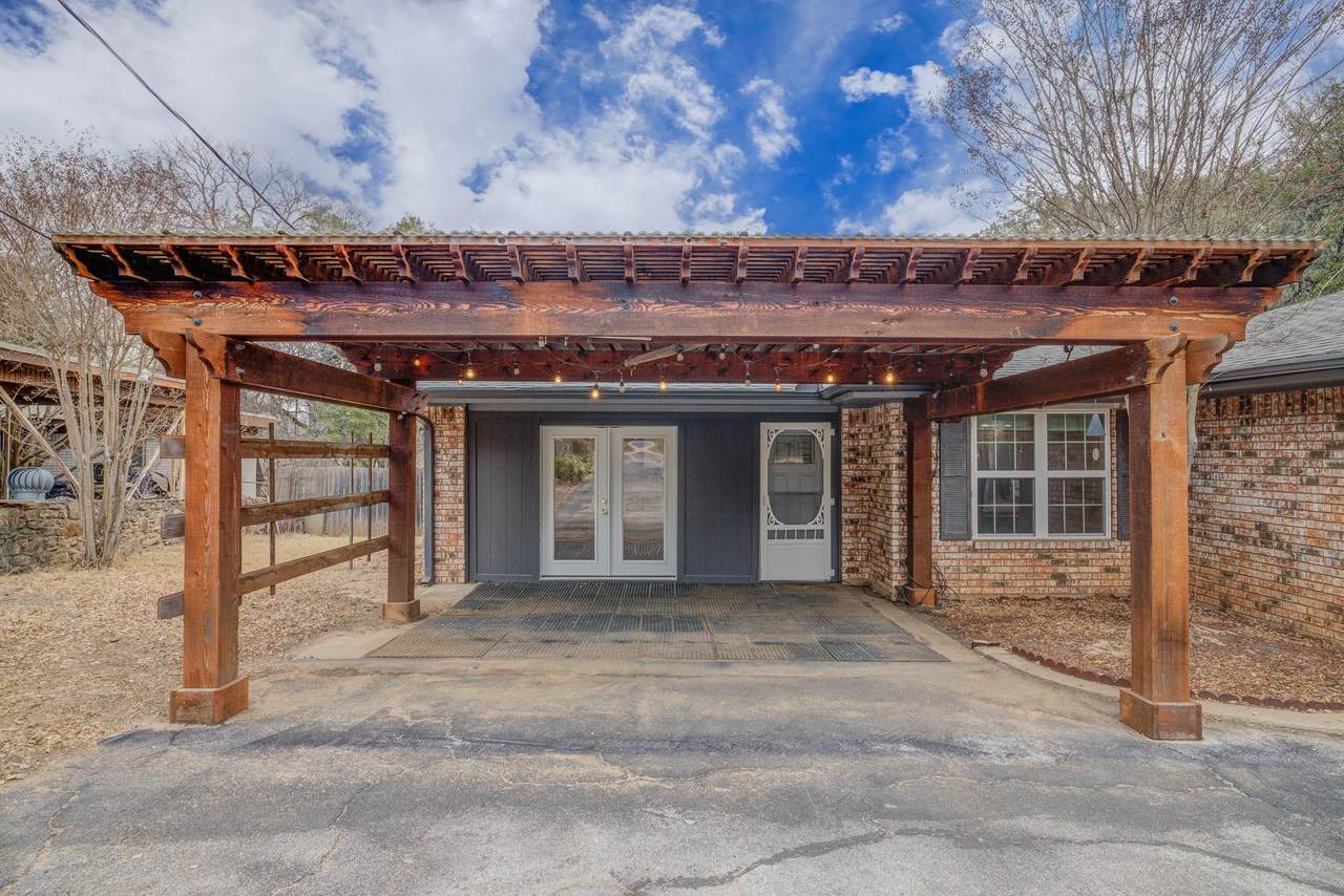 5303 Shady Oaks Cir - Photo 1