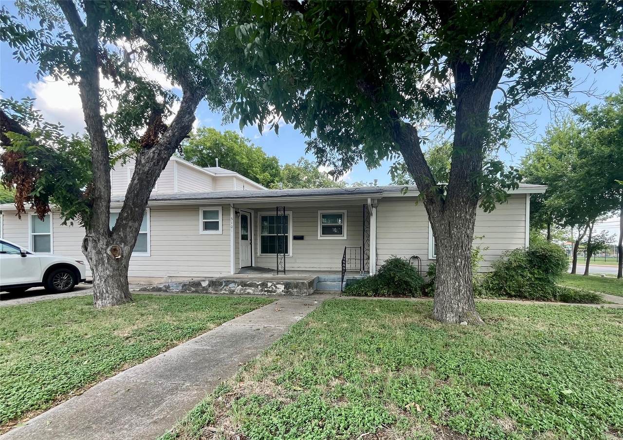 5101 Guadalupe St - Photo 1