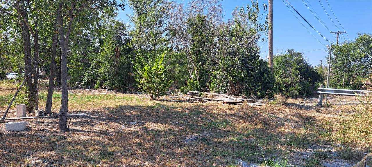 508 4th St - Photo 1