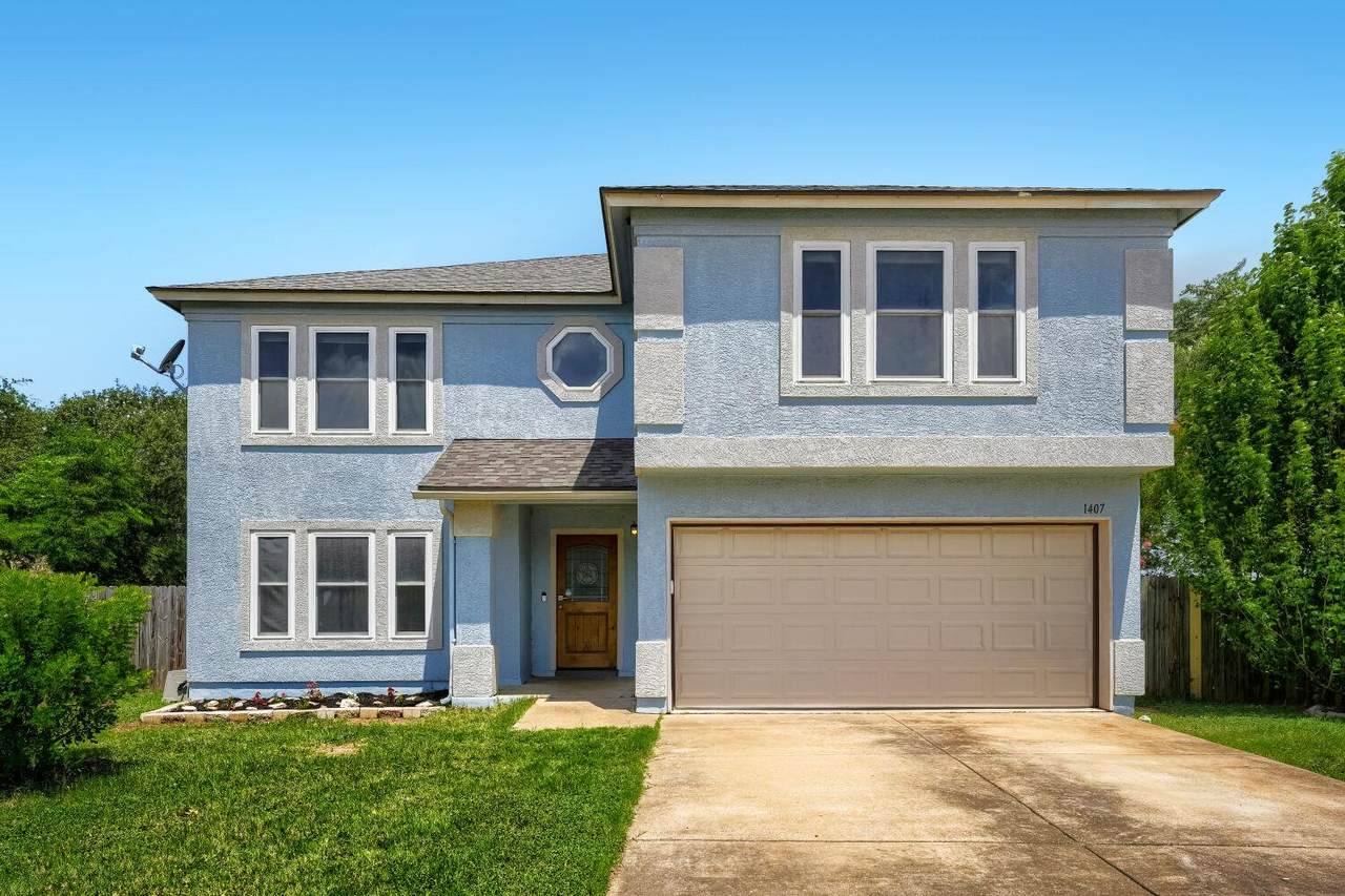 1407 Bullhill Cv - Photo 1