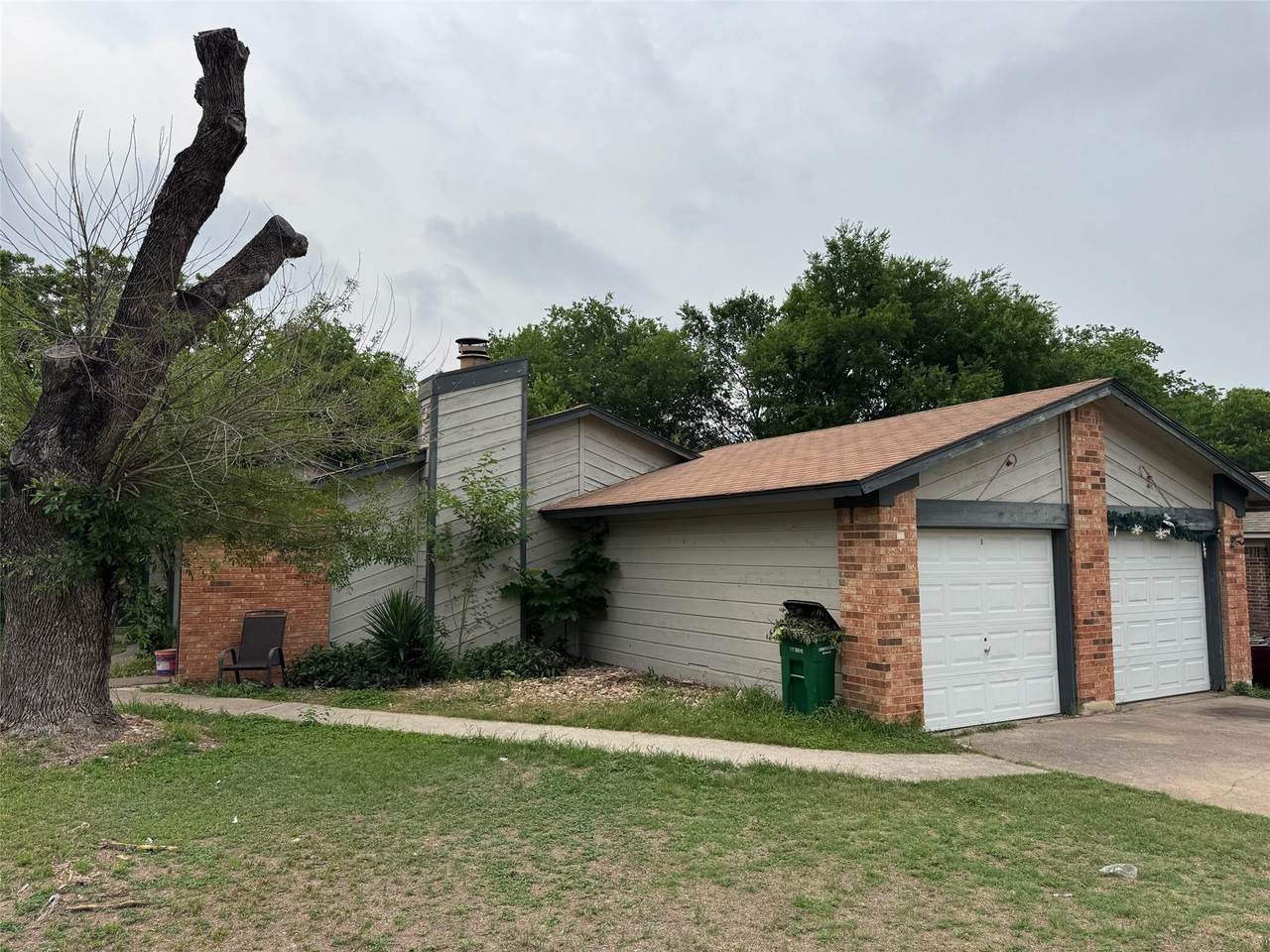 10805 Lanshire Dr - Photo 1