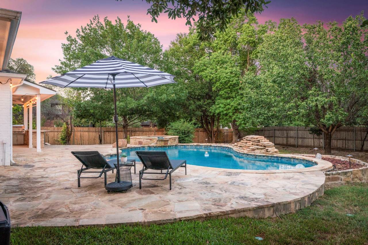 12101 Cascade Caverns Trl - Photo 1