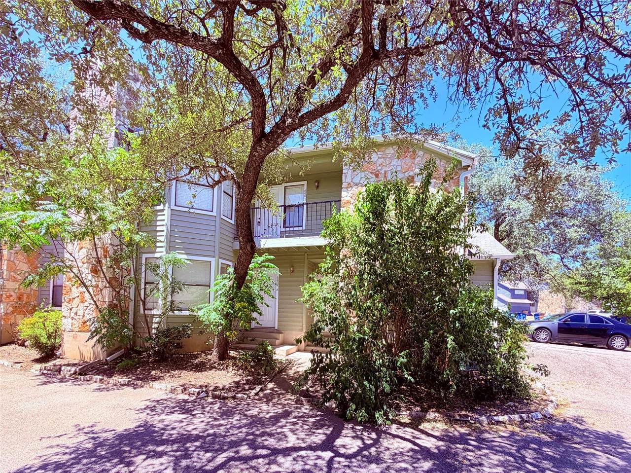 8801 Schick Rd - Photo 1