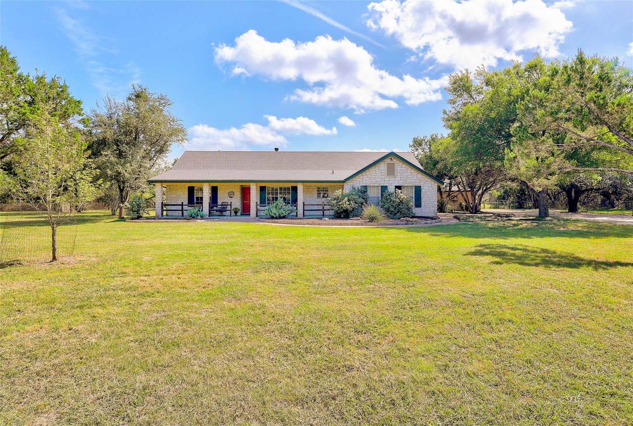 125 Kyle Ln - Photo 1