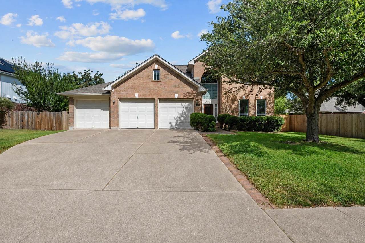 10808 Beachmont Ln - Photo 1