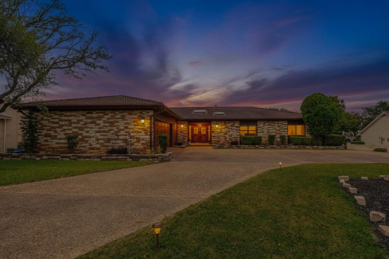 113 Indian Bend Dr - Photo 1