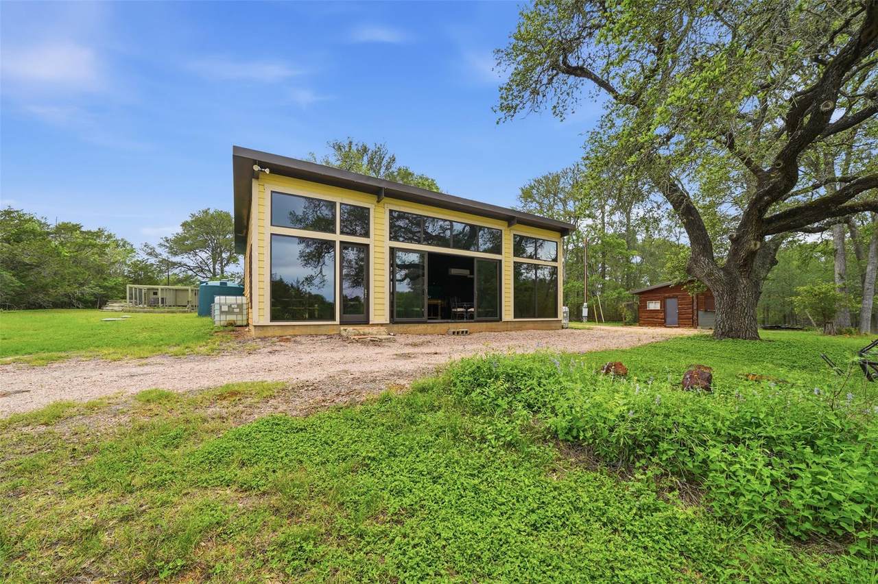https://bt-photos.global.ssl.fastly.net/austin/1280_boomver_1_6683765-2.jpg