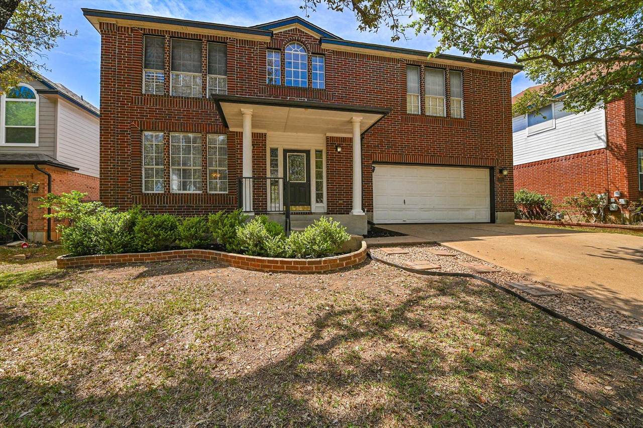 2813 Cortez Dr - Photo 1