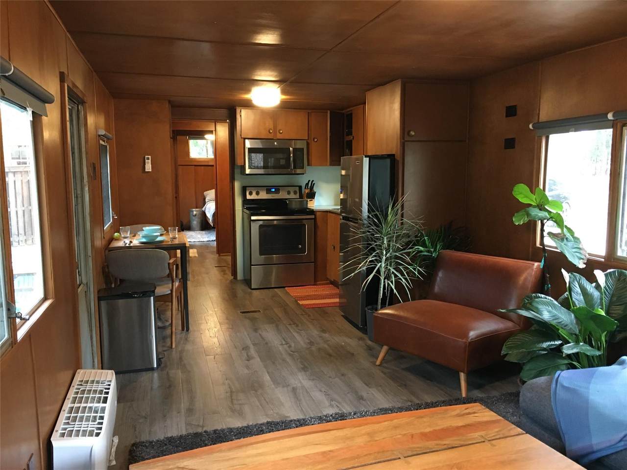 164 Shoreline Dr - Photo 1